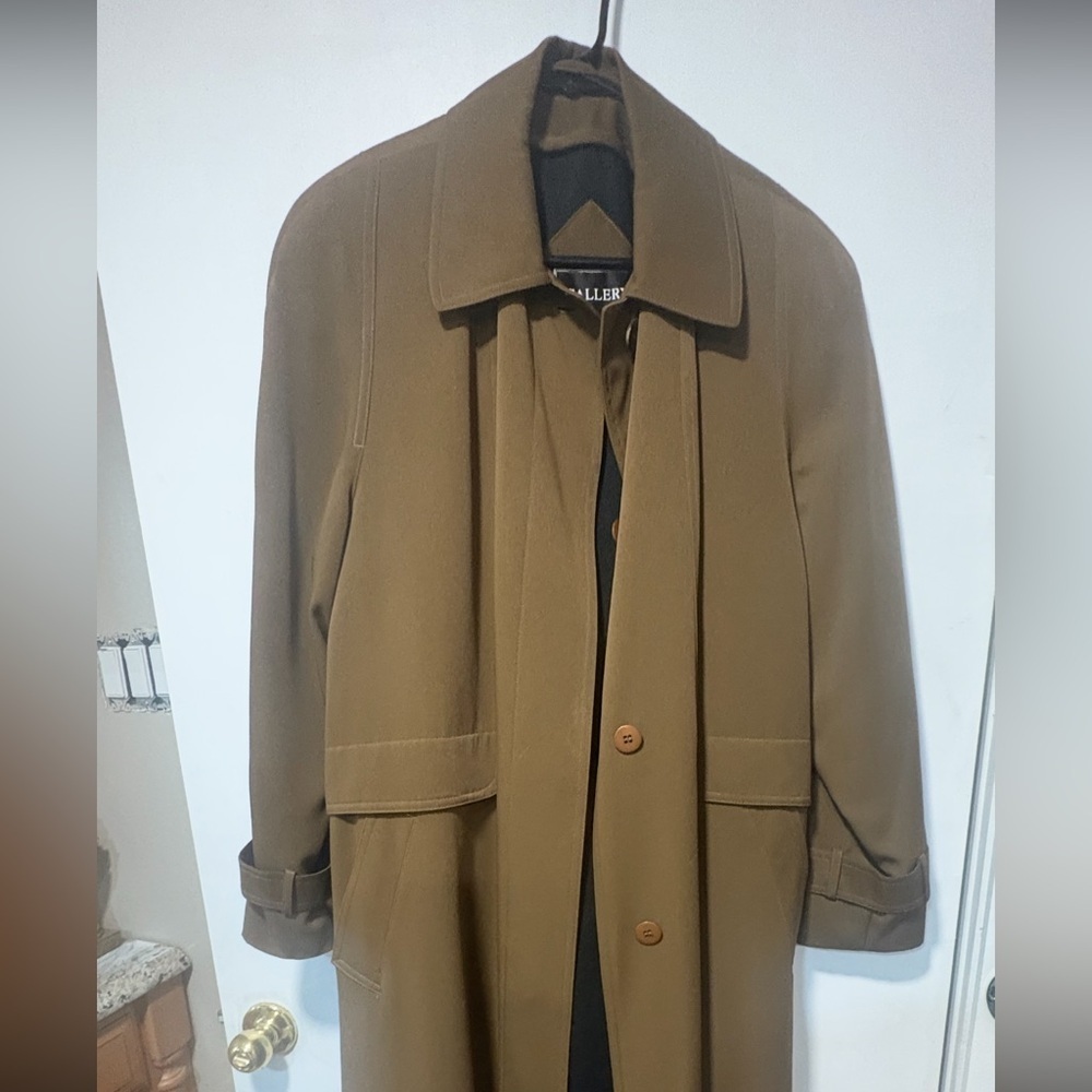 Gallery Camel Trench Coat - Picture 10 of 10